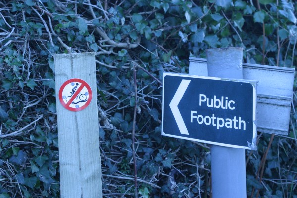 Cornwall Signs: Photo 33 (IMG_3292.JPG, 600 x 400, 92.0K) 