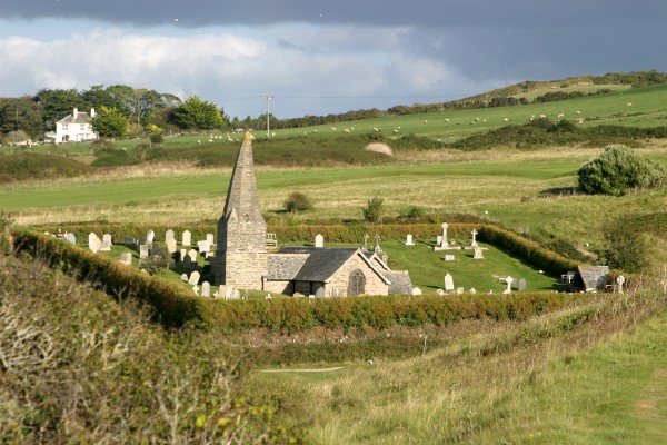 Cornwall Weblog: St. Enodoc church from Daymer Bay (IMG_0983.JPG, 600 x 400, 84.0K) 