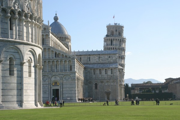 Cornwall Weblog: Leaning Tower of Pisa (IMG_1271.JPG, 600 x 400, 60.0K) 