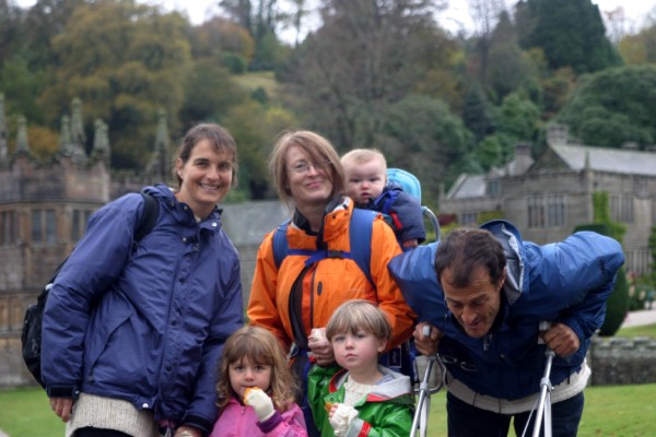 Cornwall Weblog: With Jaco and Rachel on rainy day at Lanhydrock (IMG_1546.JPG, 600 x 400, 64.0K) 