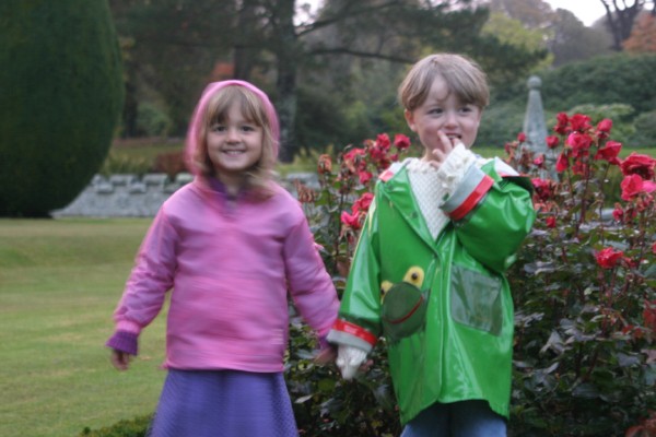 Nathaniel and Maya in Cornwall: Photo 20 (IMG_1575.JPG, 600 x 400, 60.0K) 