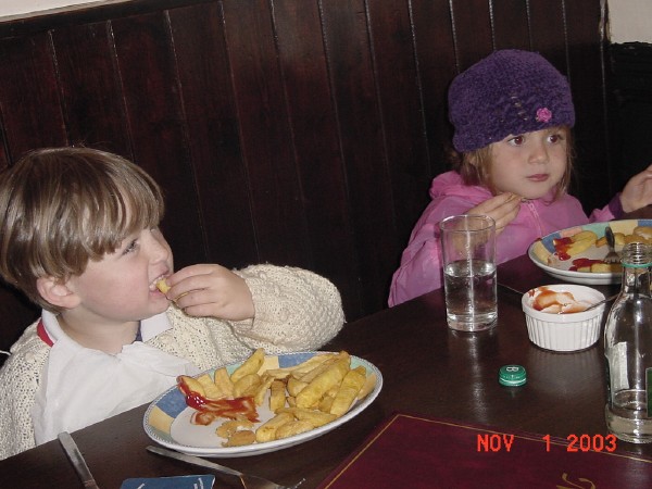 Nathaniel and Maya in Cornwall: Photo 47 (Jaco_DSC02362.JPG, 600 x 450, 72.0K) 